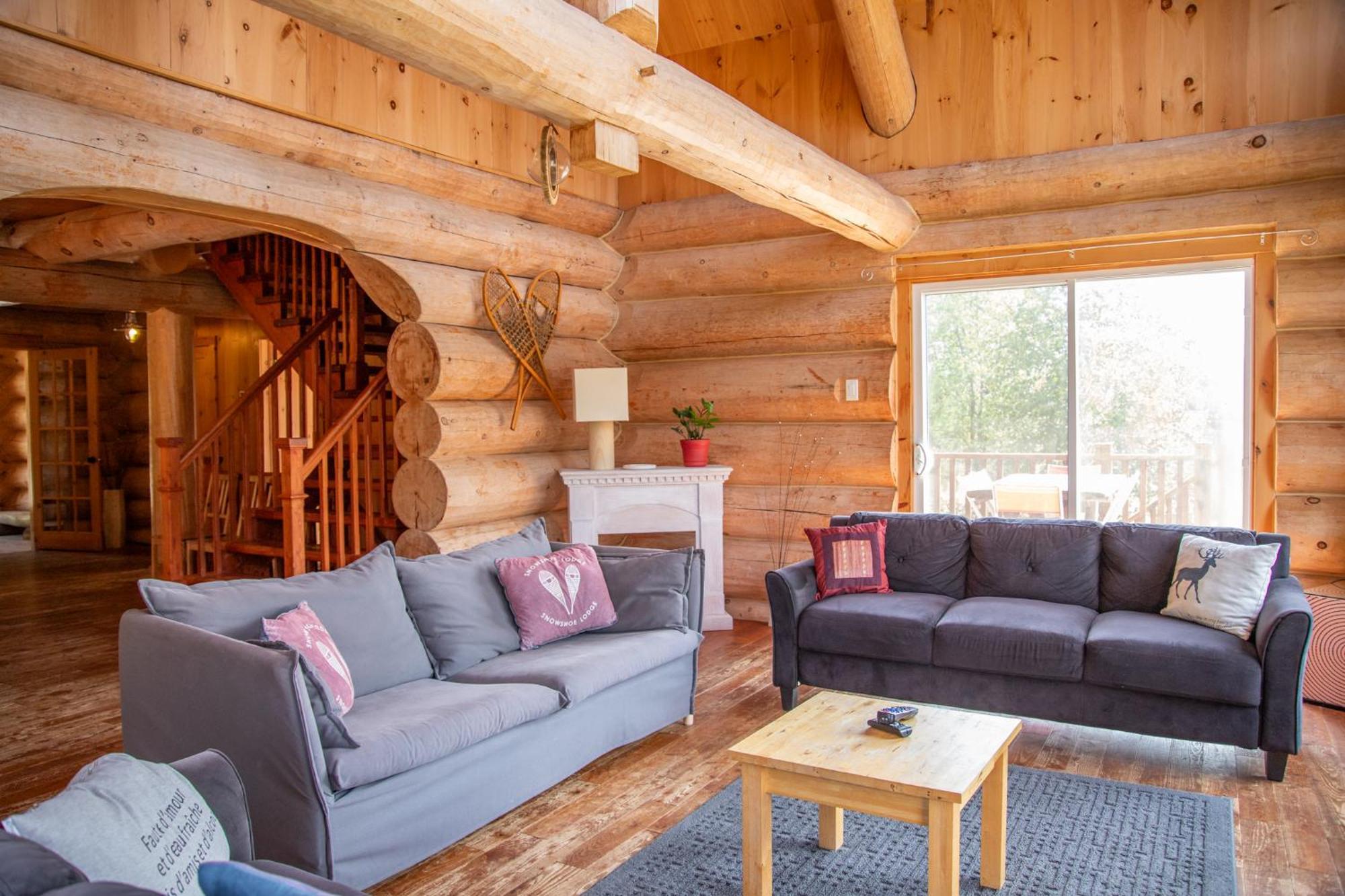 Auberge Couleurs De France Lac-Simon Esterno foto