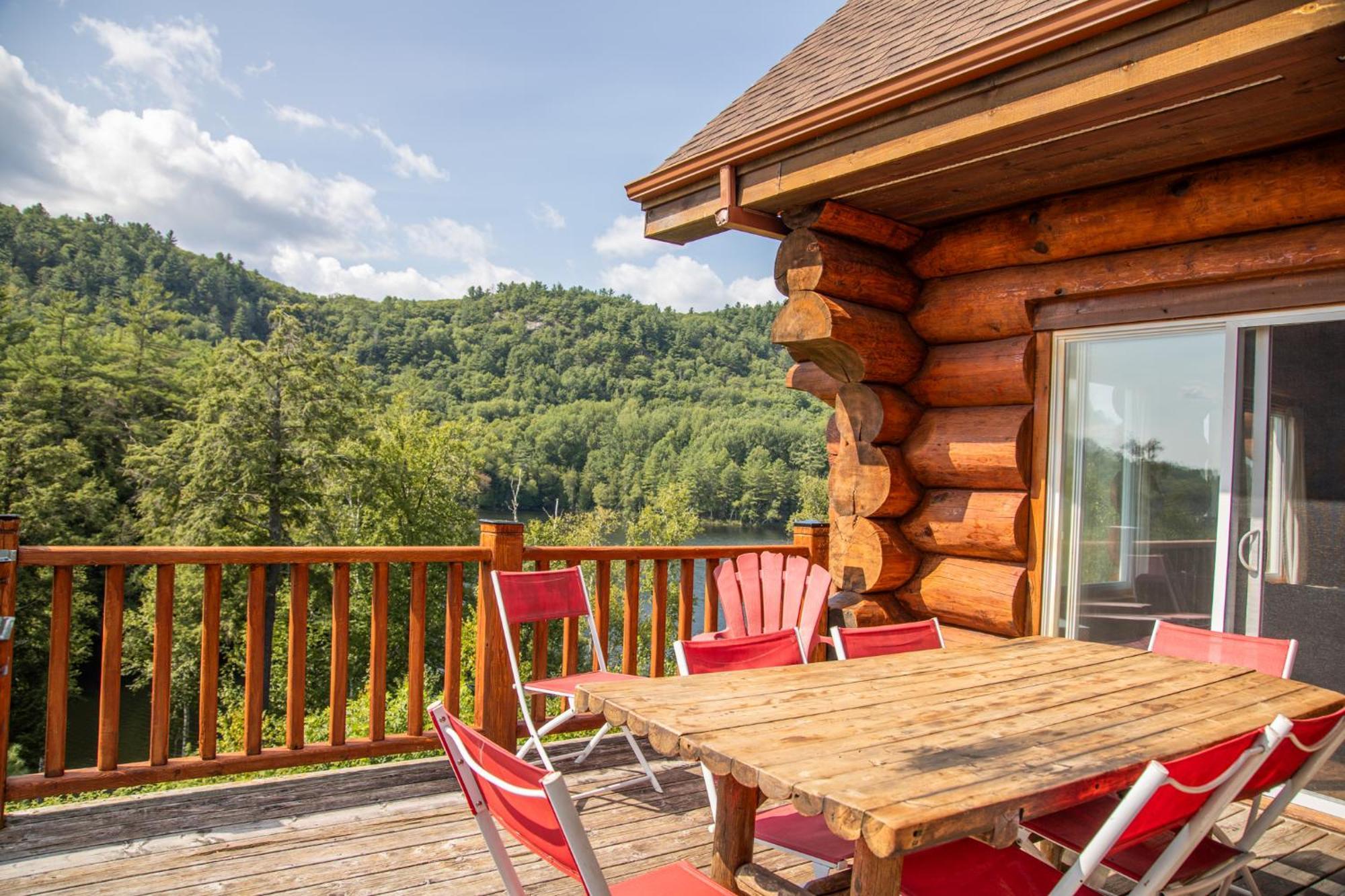 Auberge Couleurs De France Lac-Simon Esterno foto